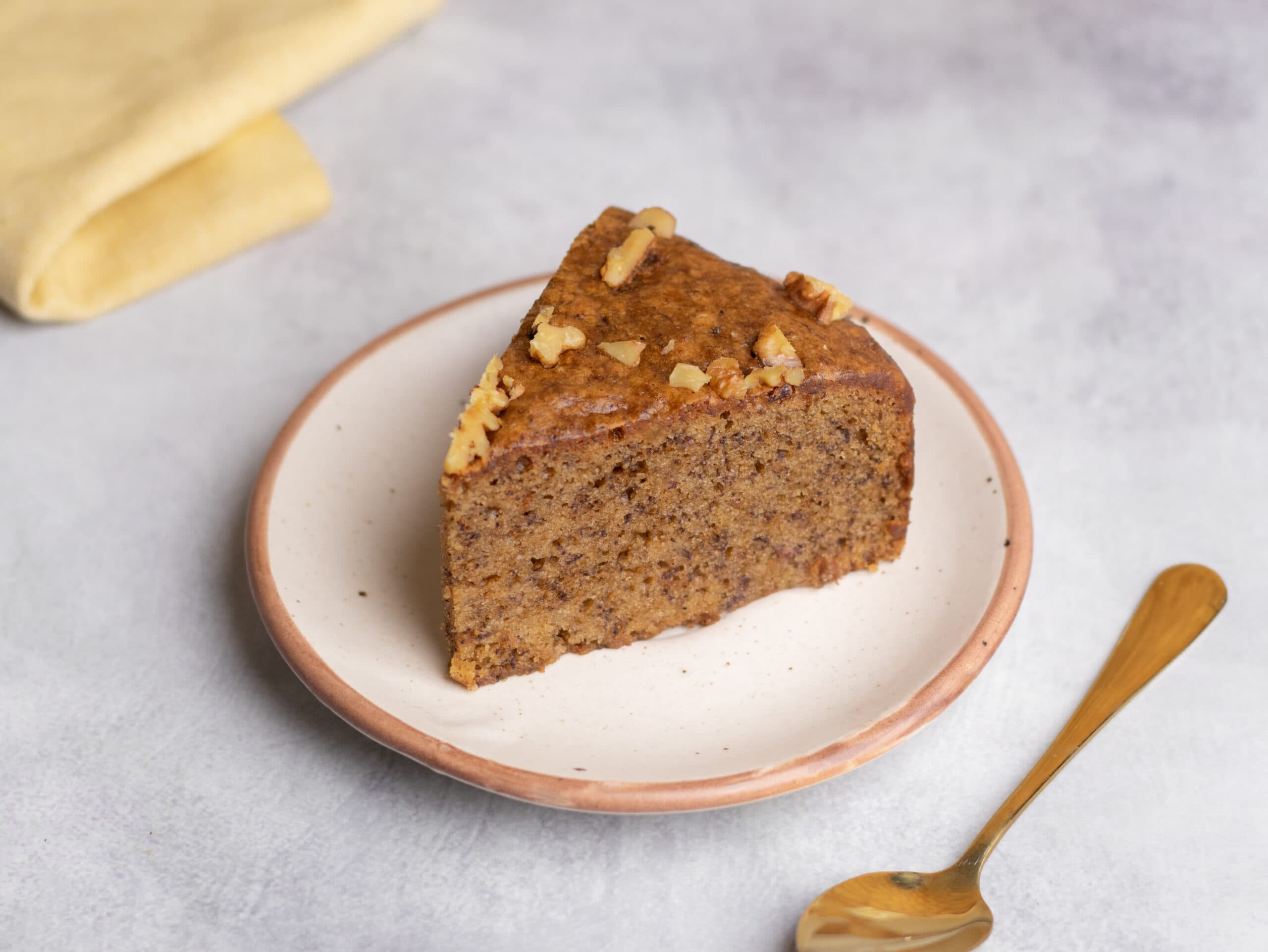 Banana Wallnut Slice