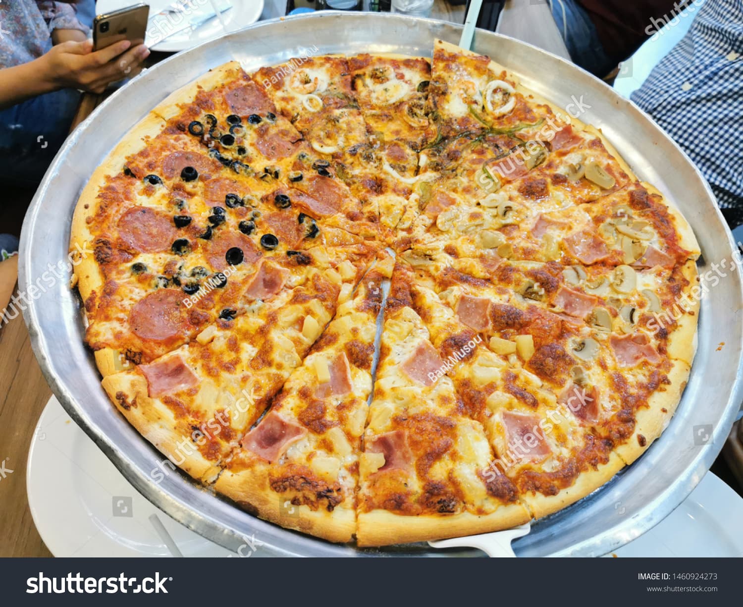 Jumbo Pizza + Double Cheese